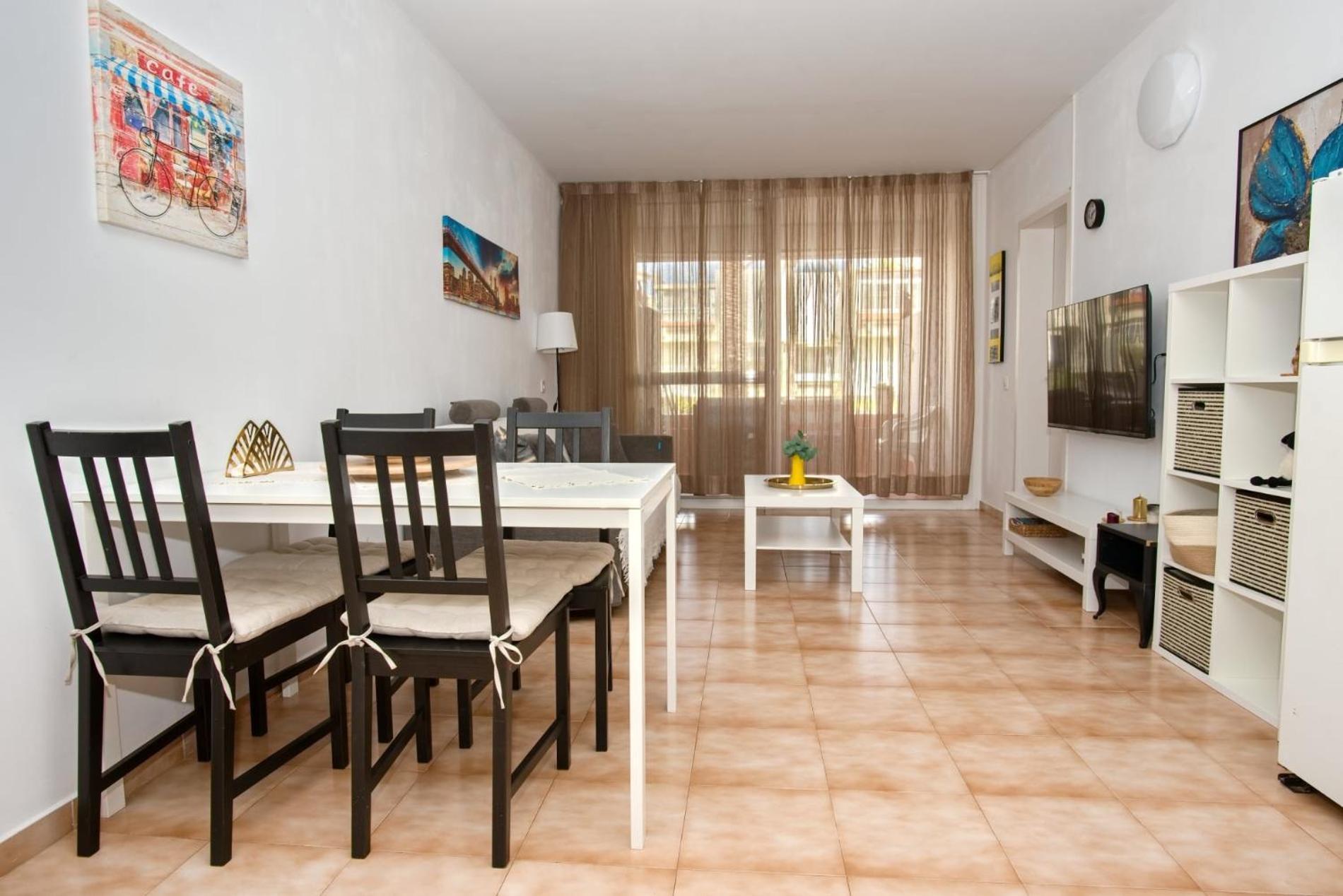 Sunset Retreat Apartment *
